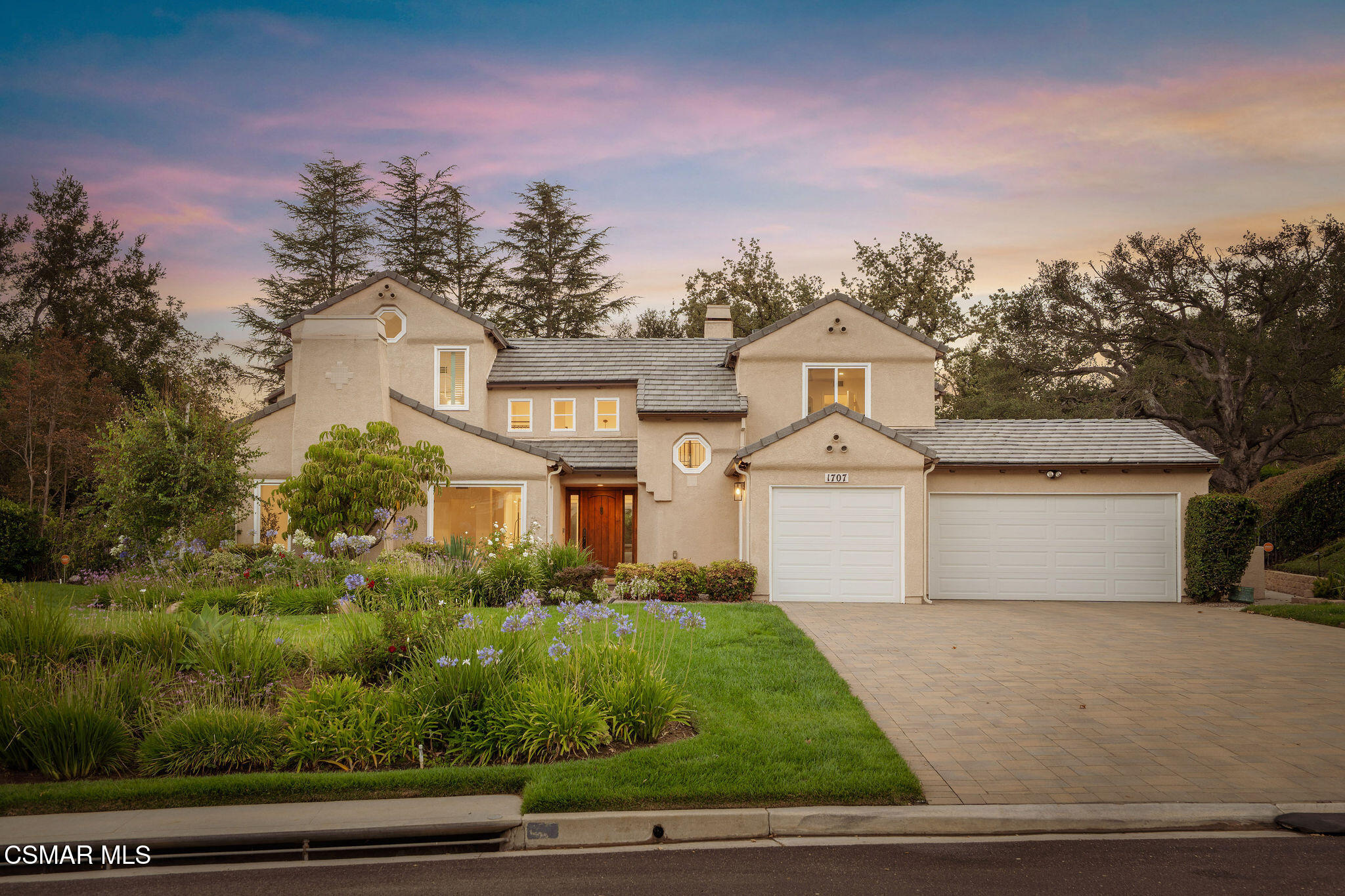 1707 Crooked Trail Place