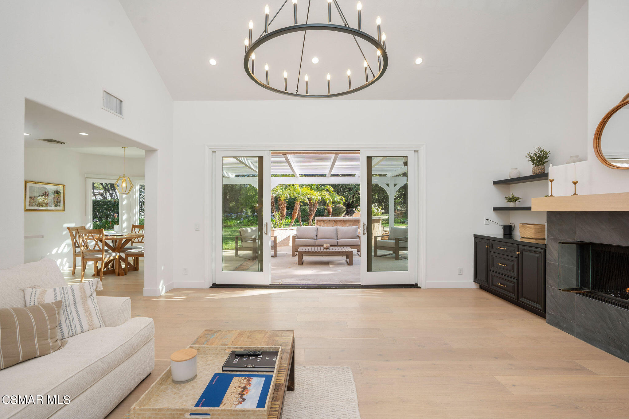 1707 Crooked Trail Place