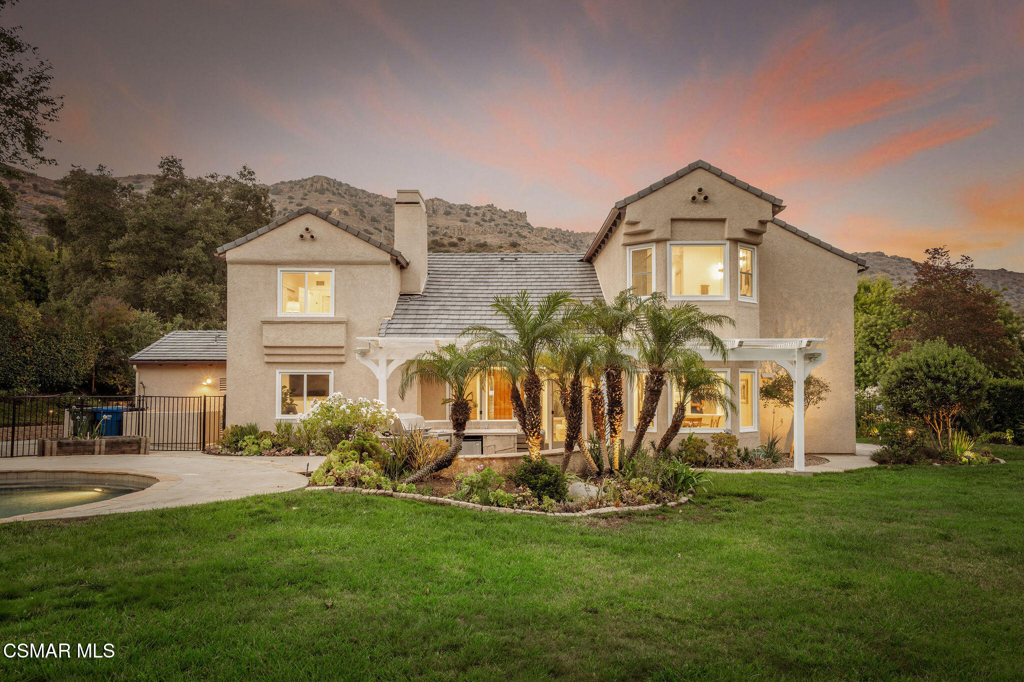 1707 Crooked Trail Place