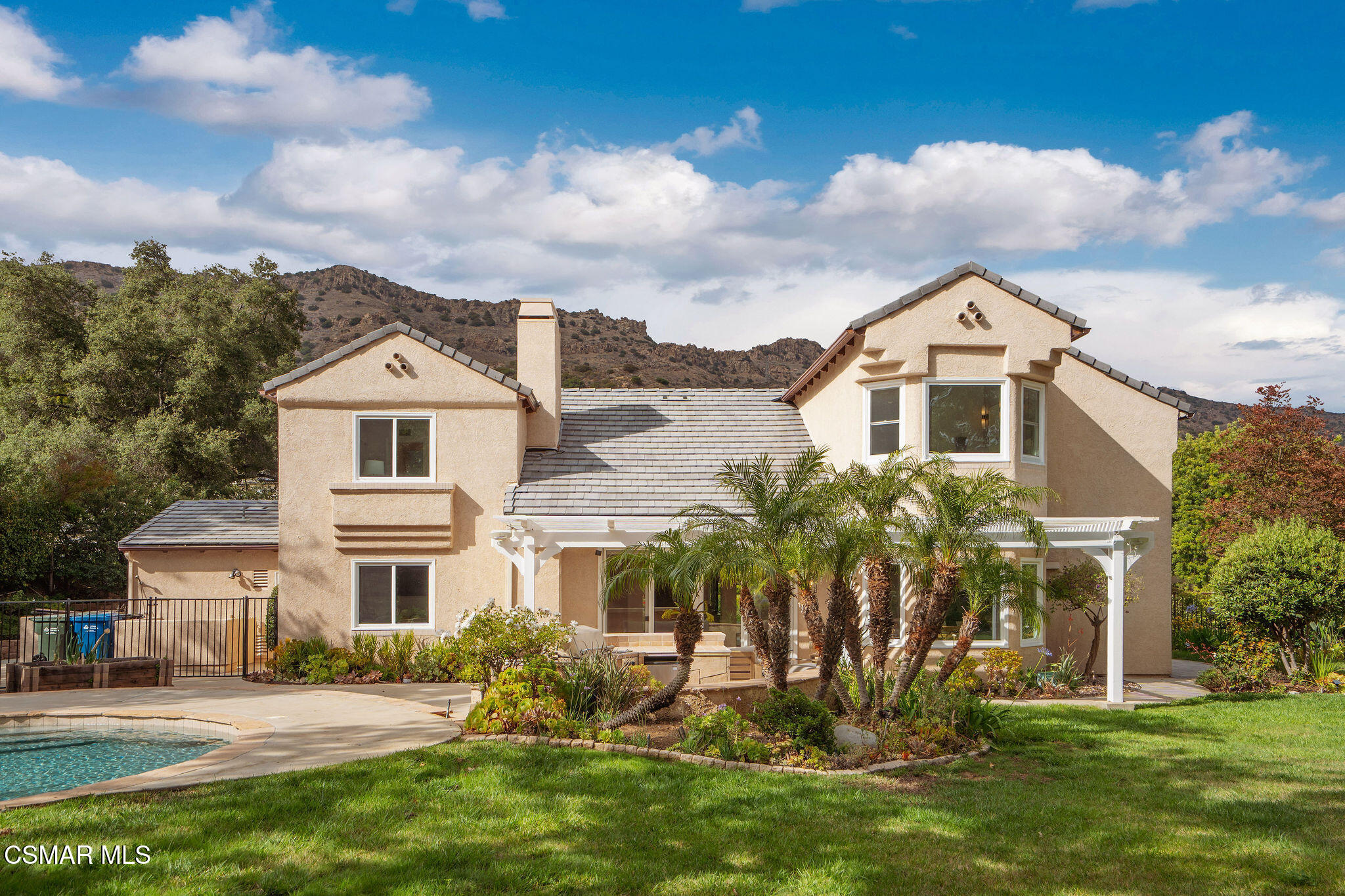 1707 Crooked Trail Place