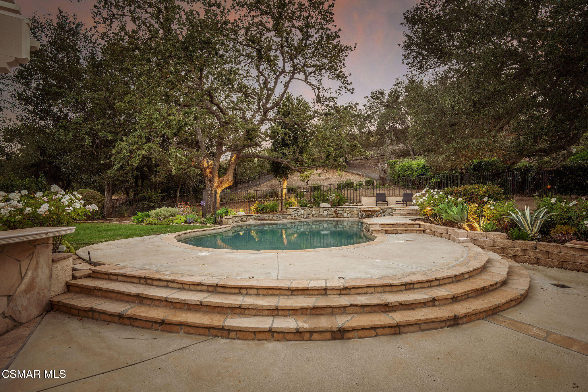 1707 Crooked Trail Place