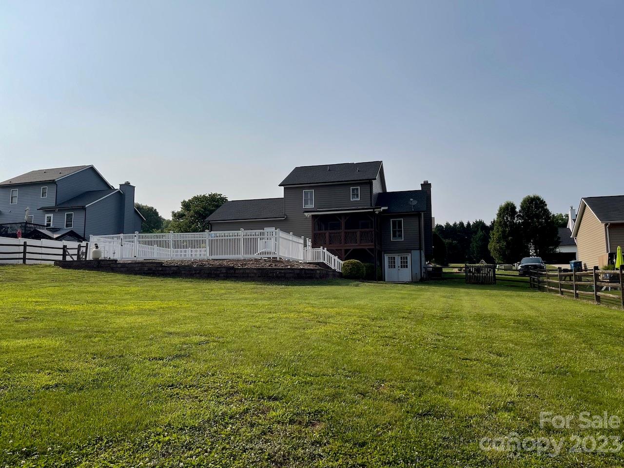 5415 Winding Oak Drive