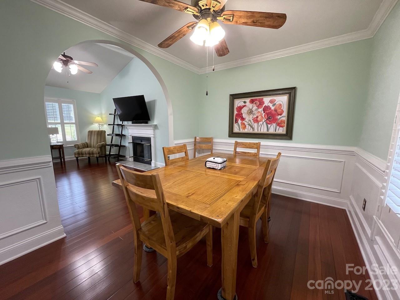 5415 Winding Oak Drive