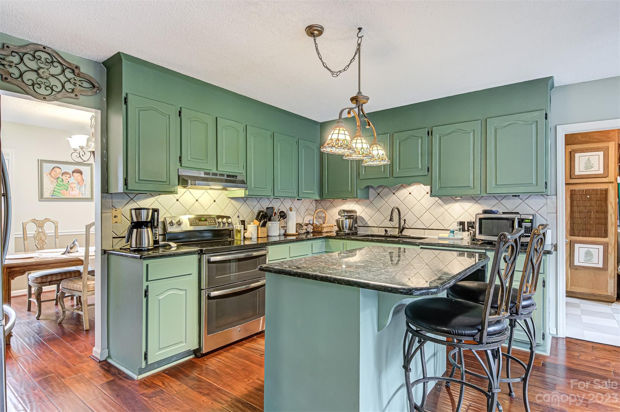 6030 Gold Creek Estate Drive