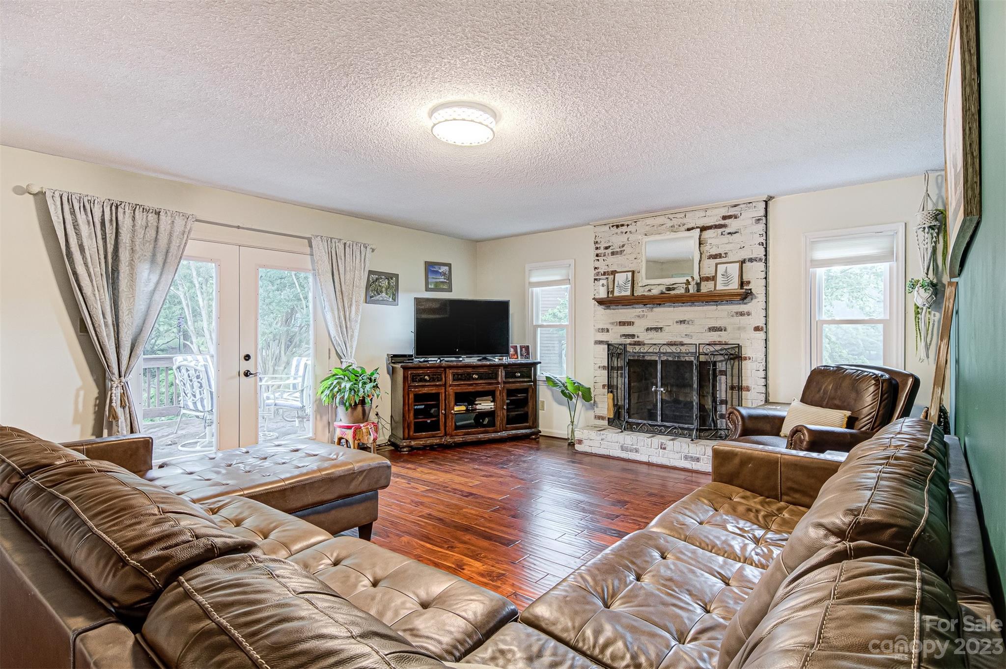 6030 Gold Creek Estate Drive