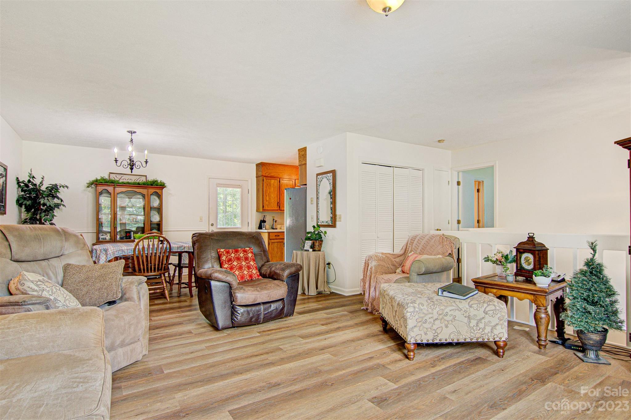 5798 Dwayne Starnes Drive