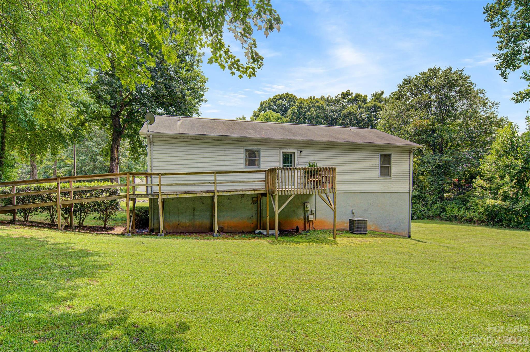 5798 Dwayne Starnes Drive