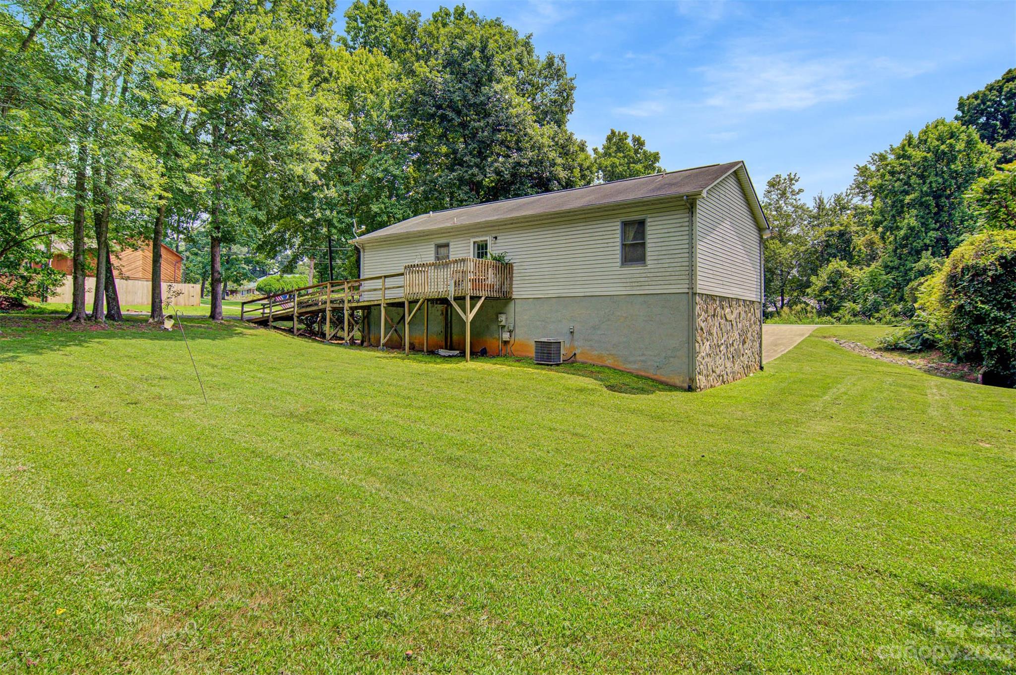 5798 Dwayne Starnes Drive