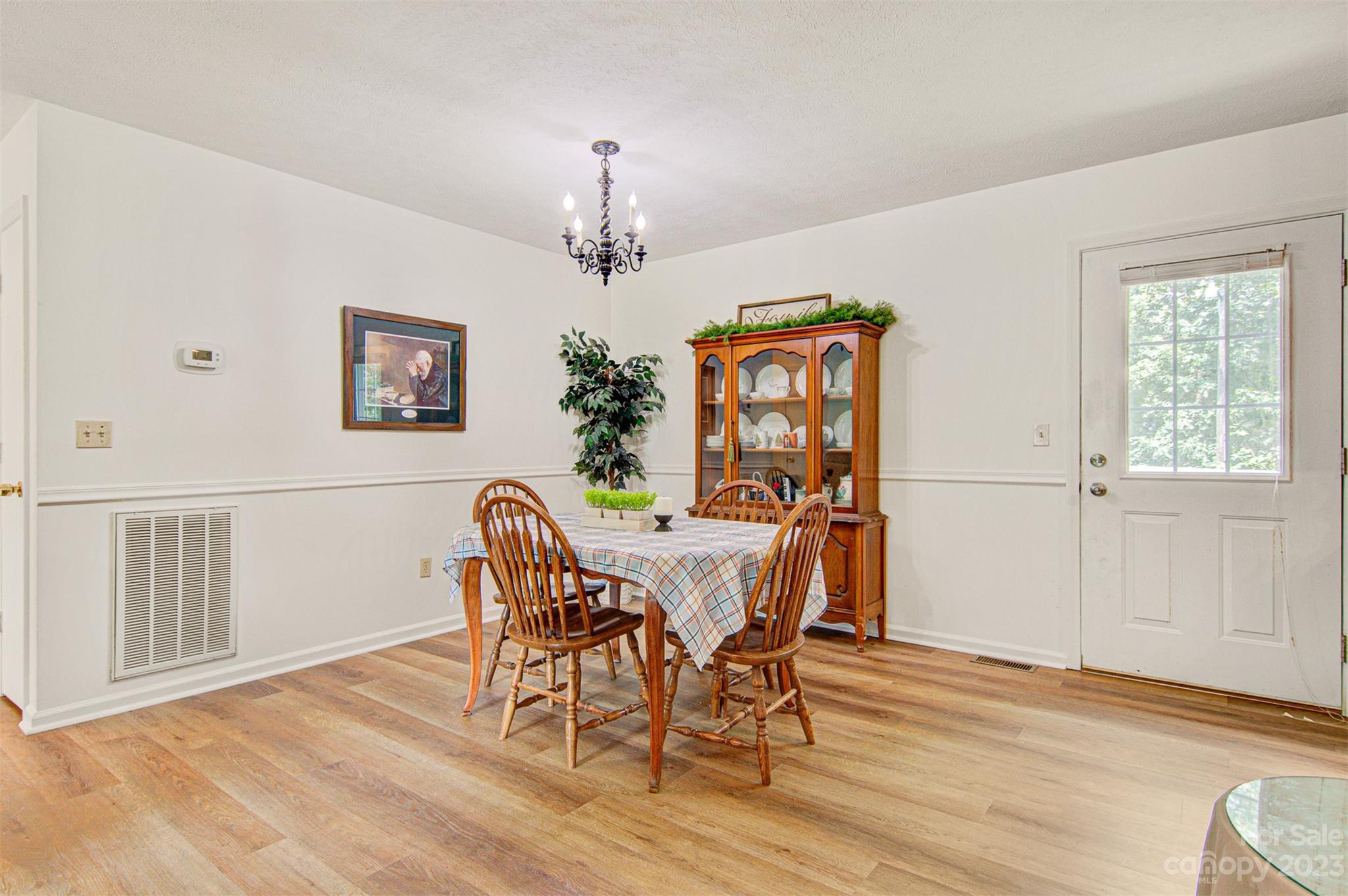 5798 Dwayne Starnes Drive