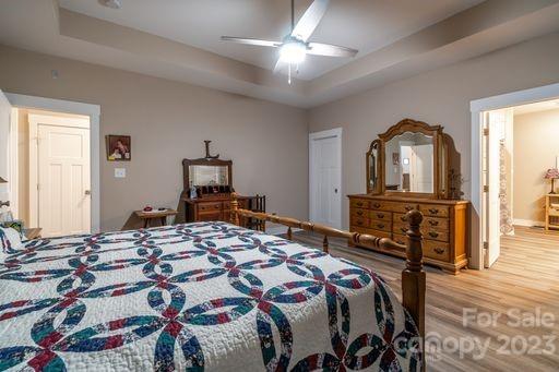 1739 Ivey Court