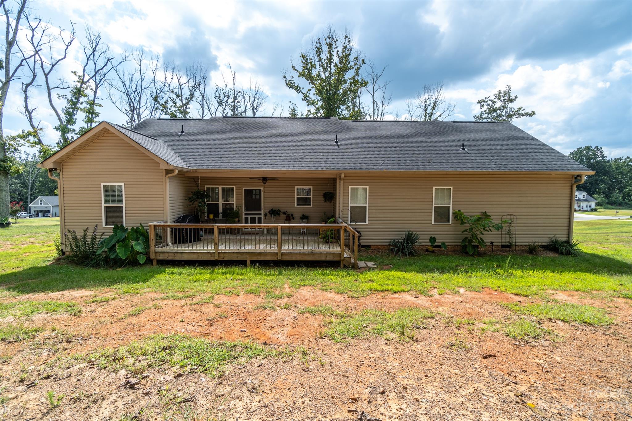 1739 Ivey Court