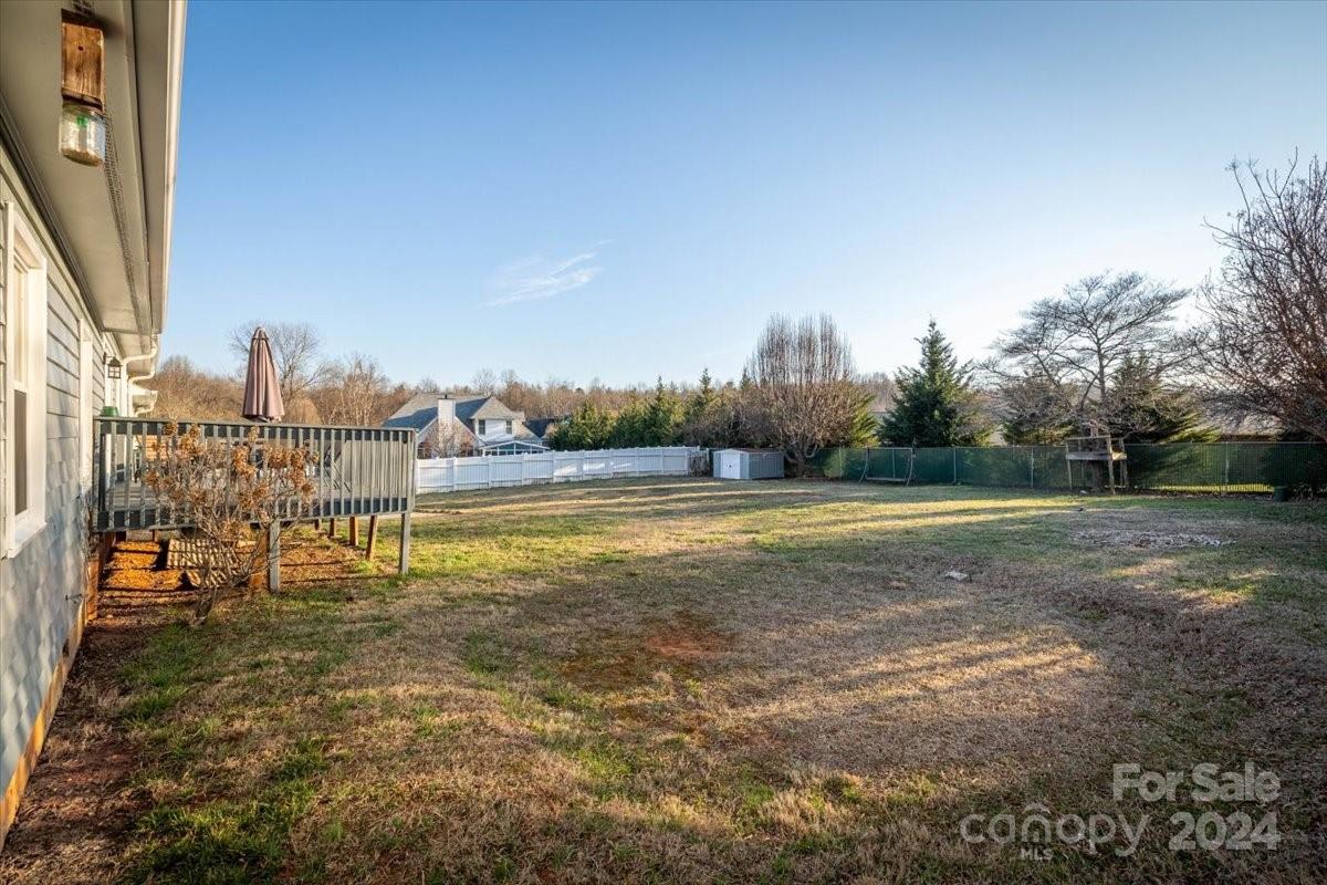 212 Woodlawn Drive