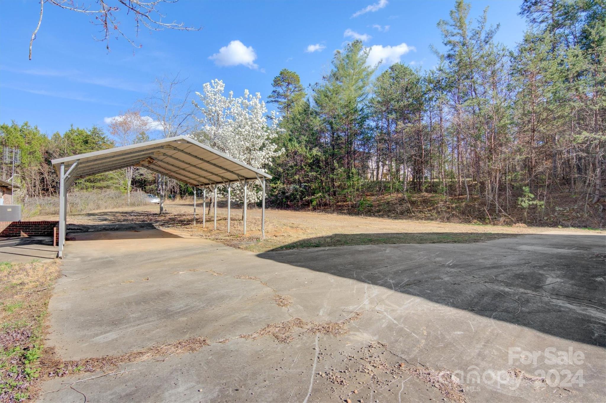 971 Airport Rhodhiss Road