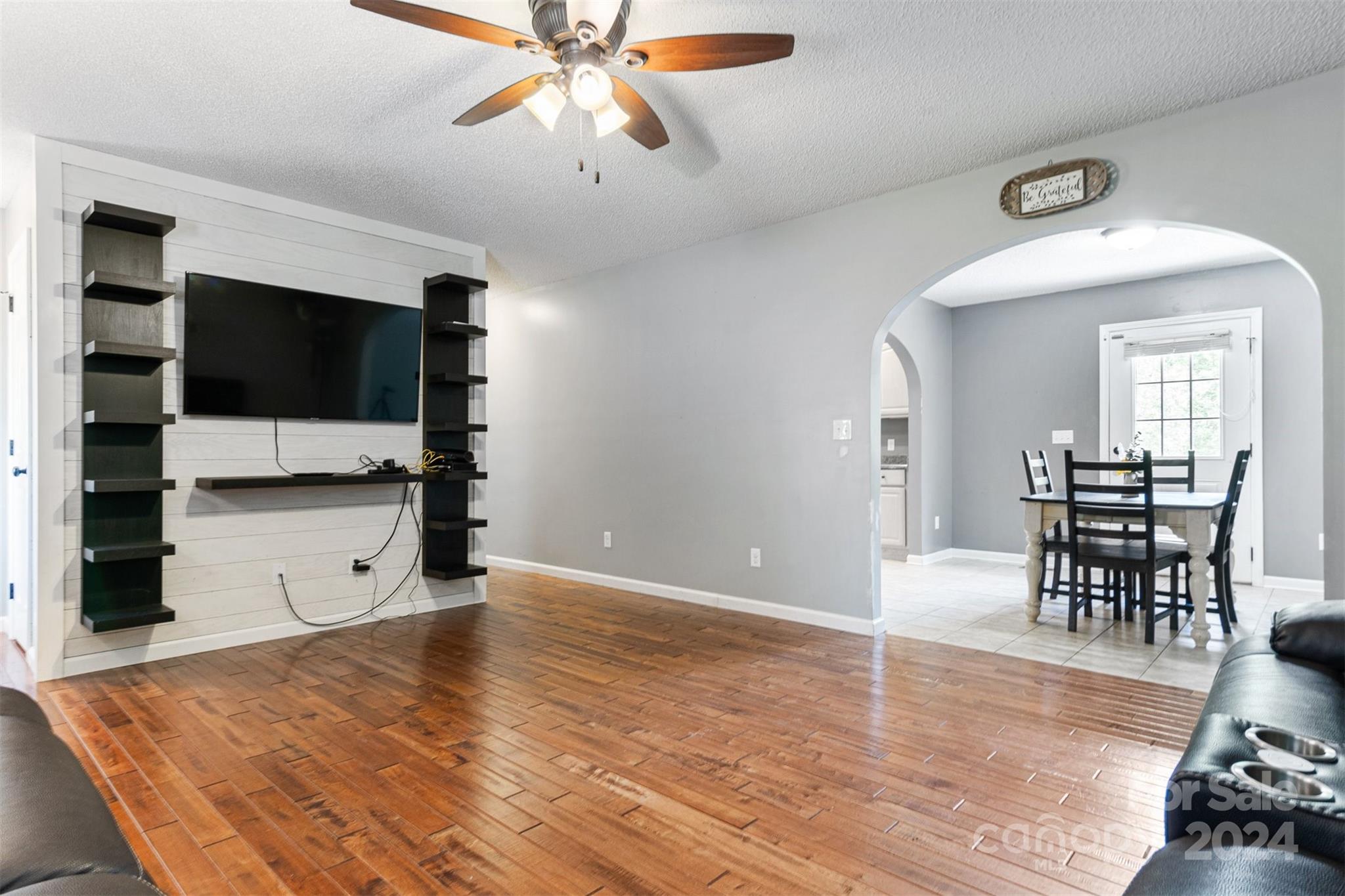 1201 Brown Drive