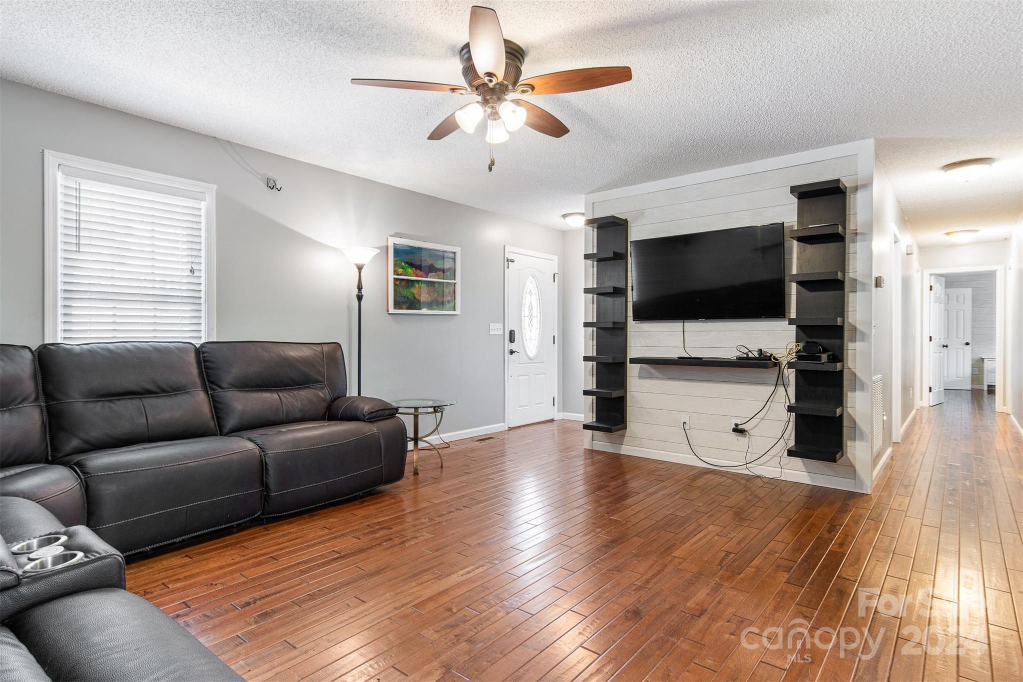1201 Brown Drive