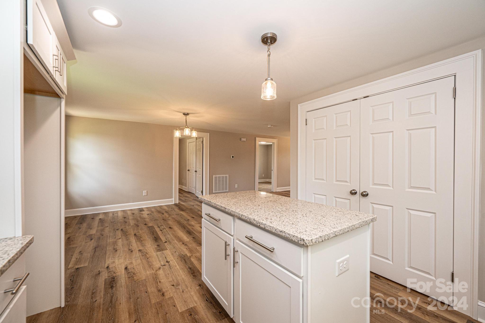101 First Avenue NE