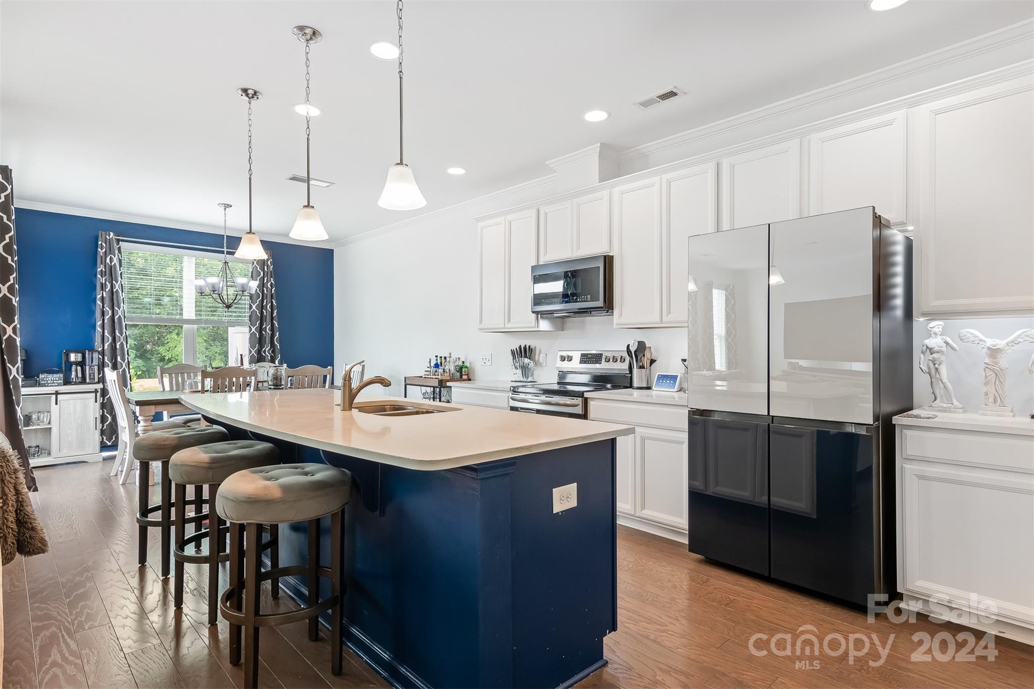 564 Park View Drive
