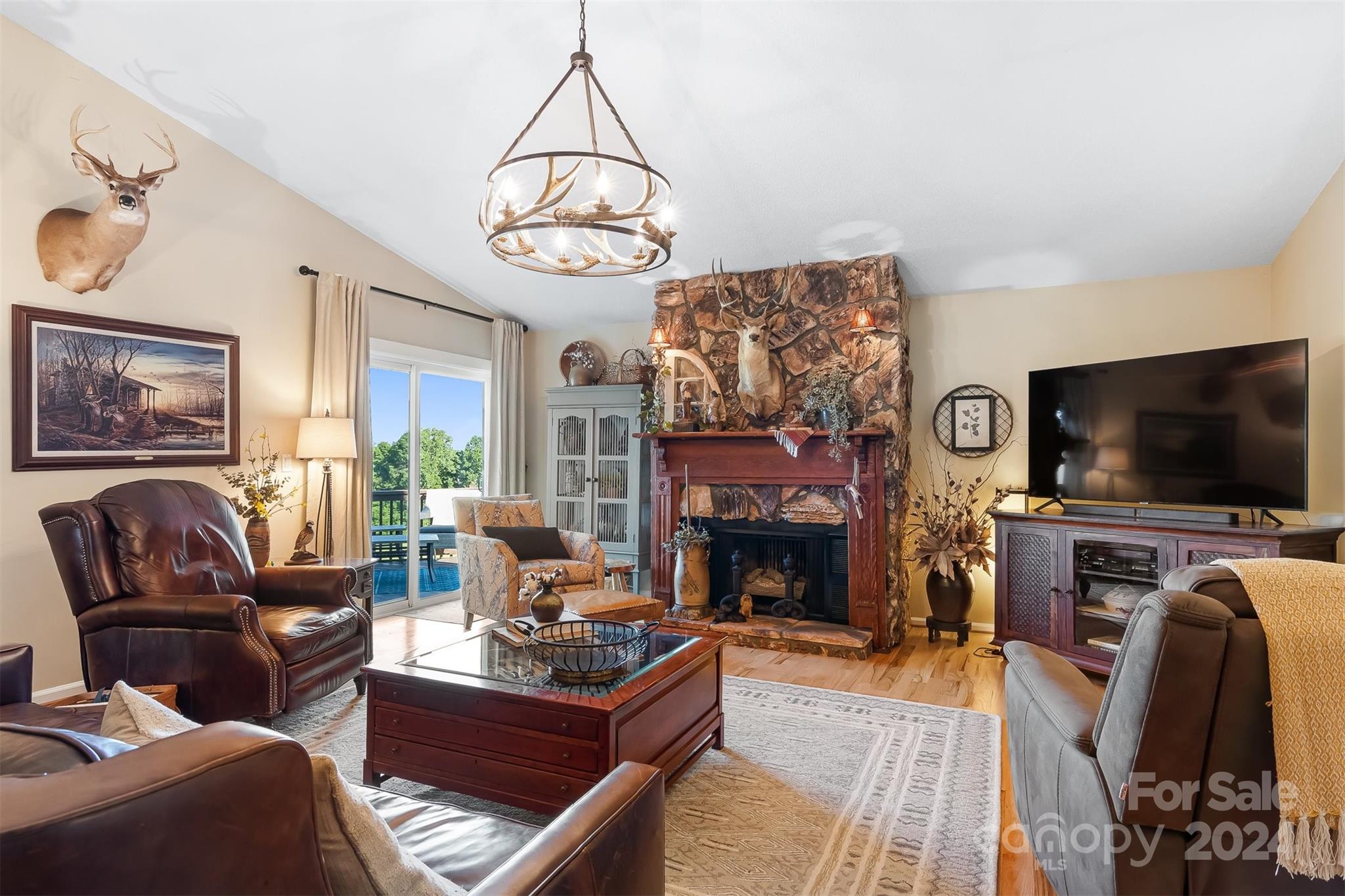 26 Meandering Way