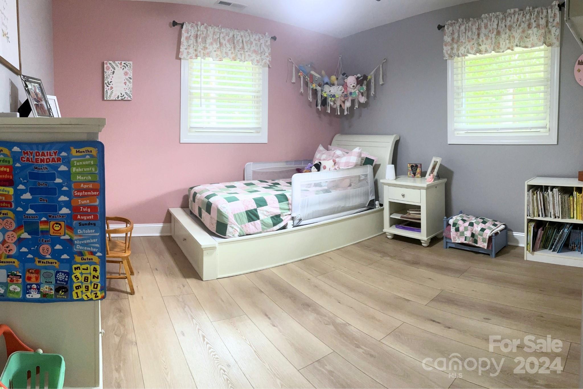 2515 10th Street Court NE