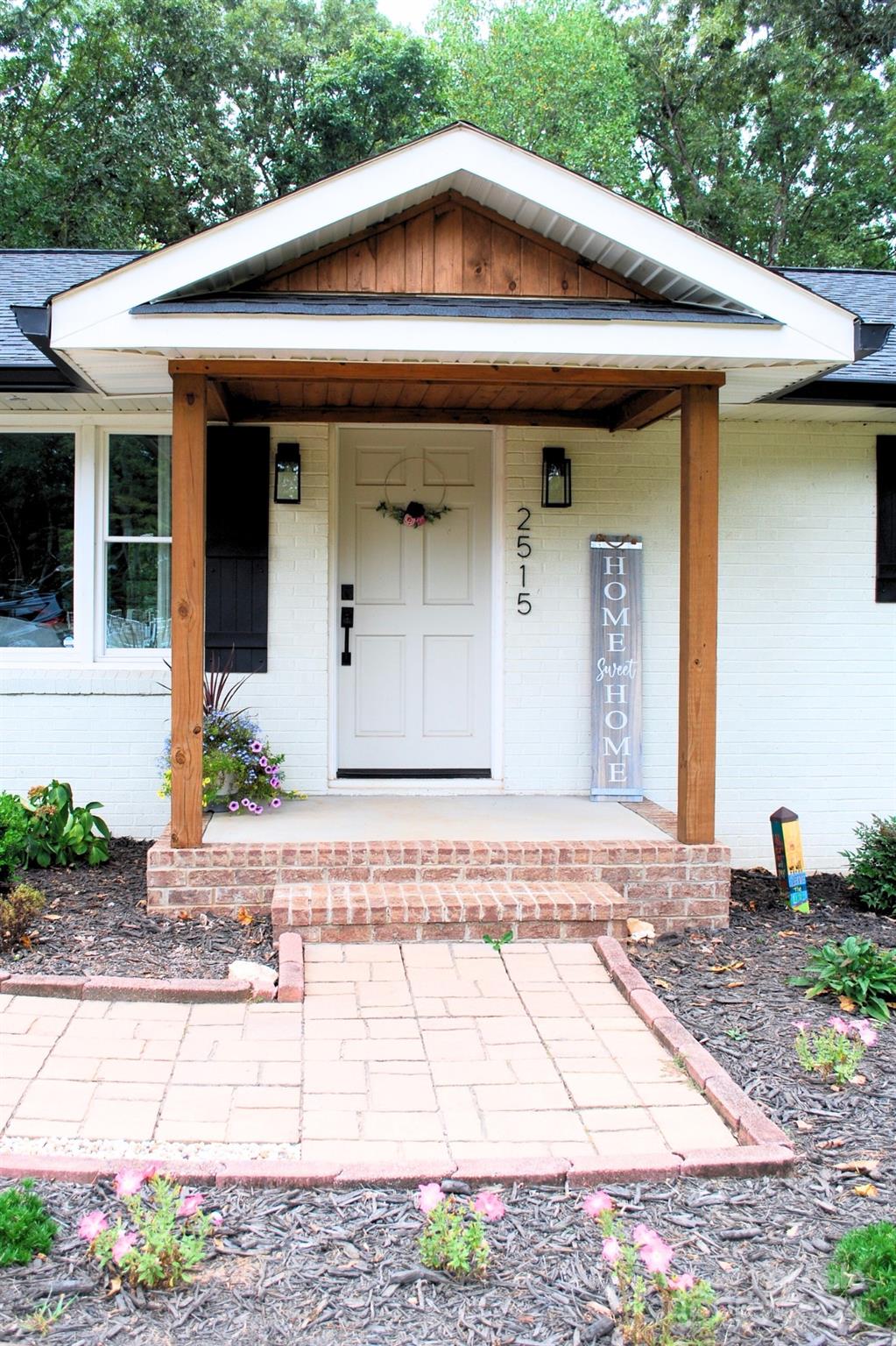2515 10th Street Court NE