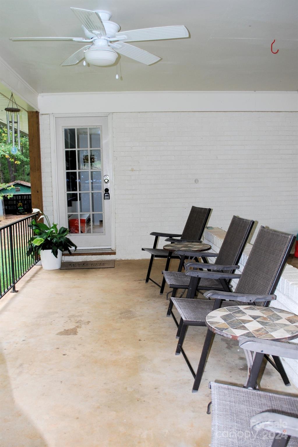 2515 10th Street Court NE