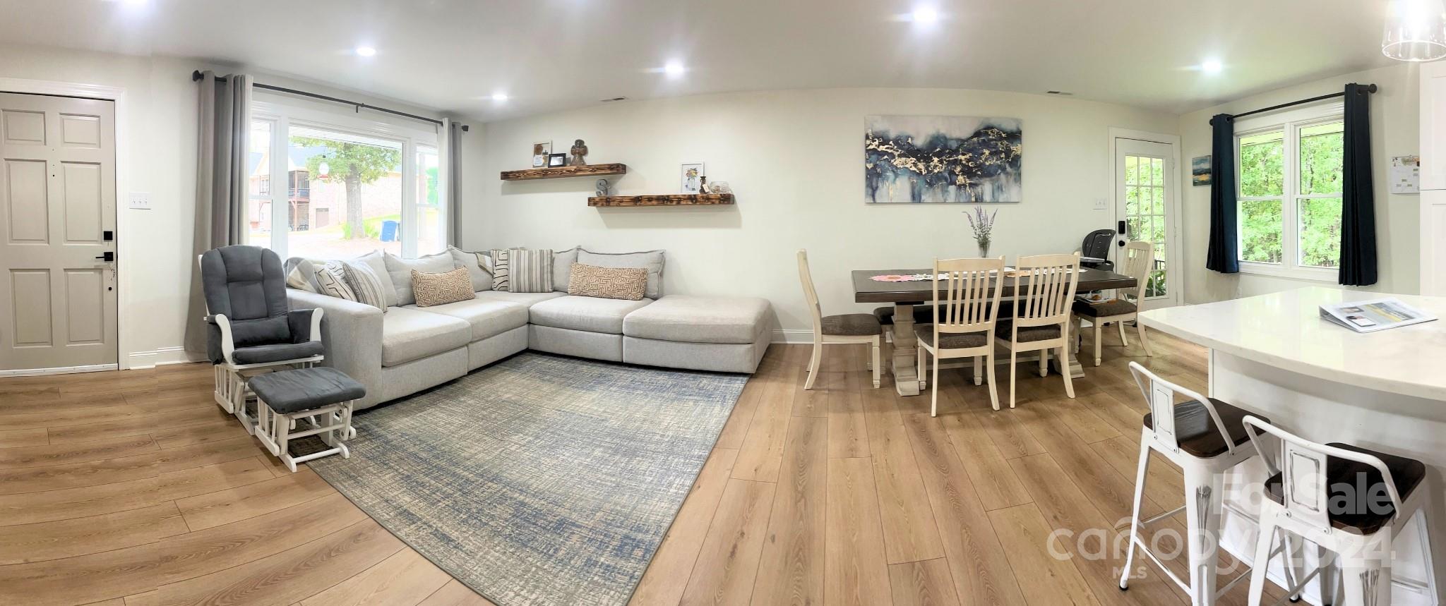 2515 10th Street Court NE