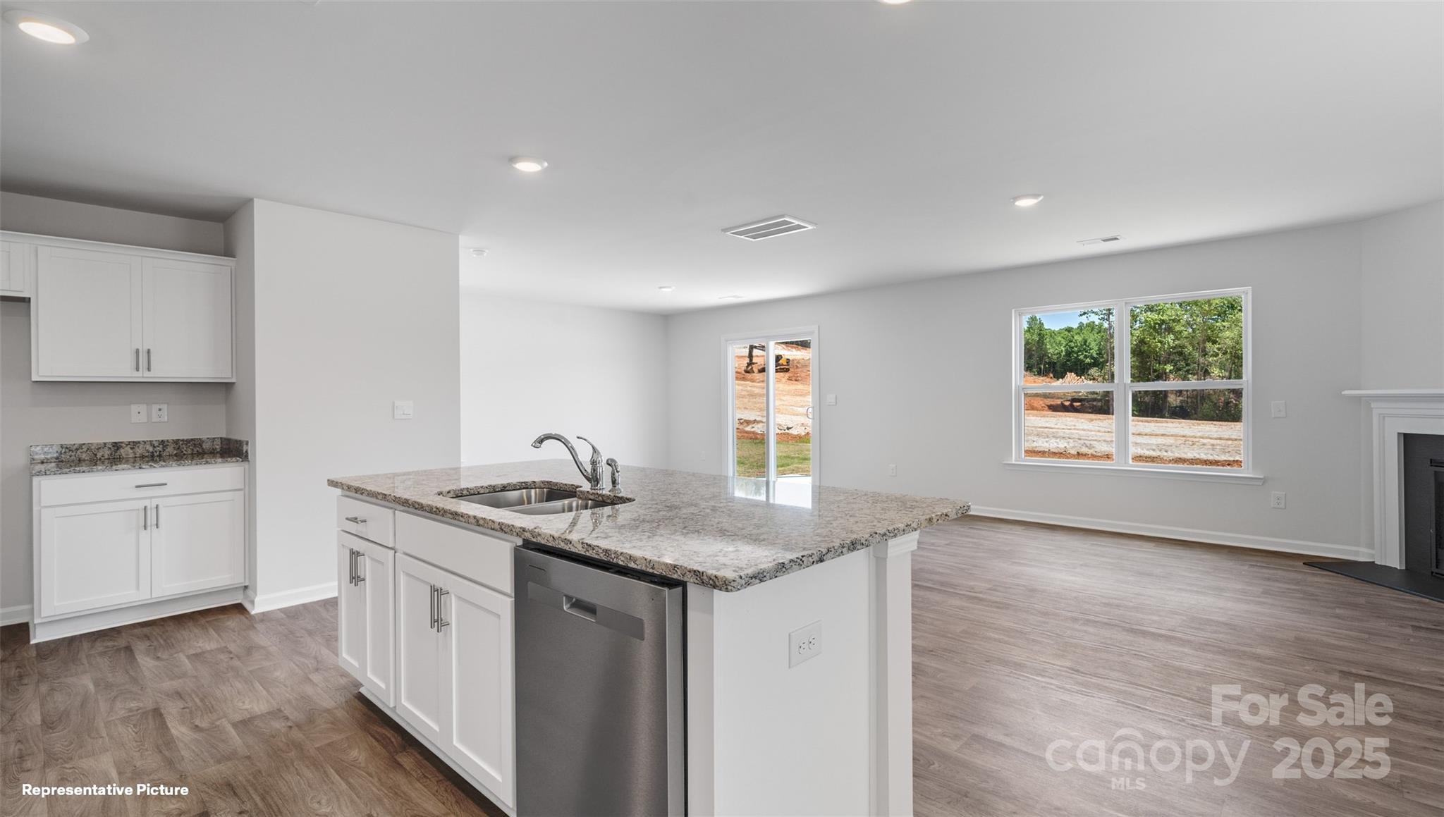 1414 5th Street Drive NE