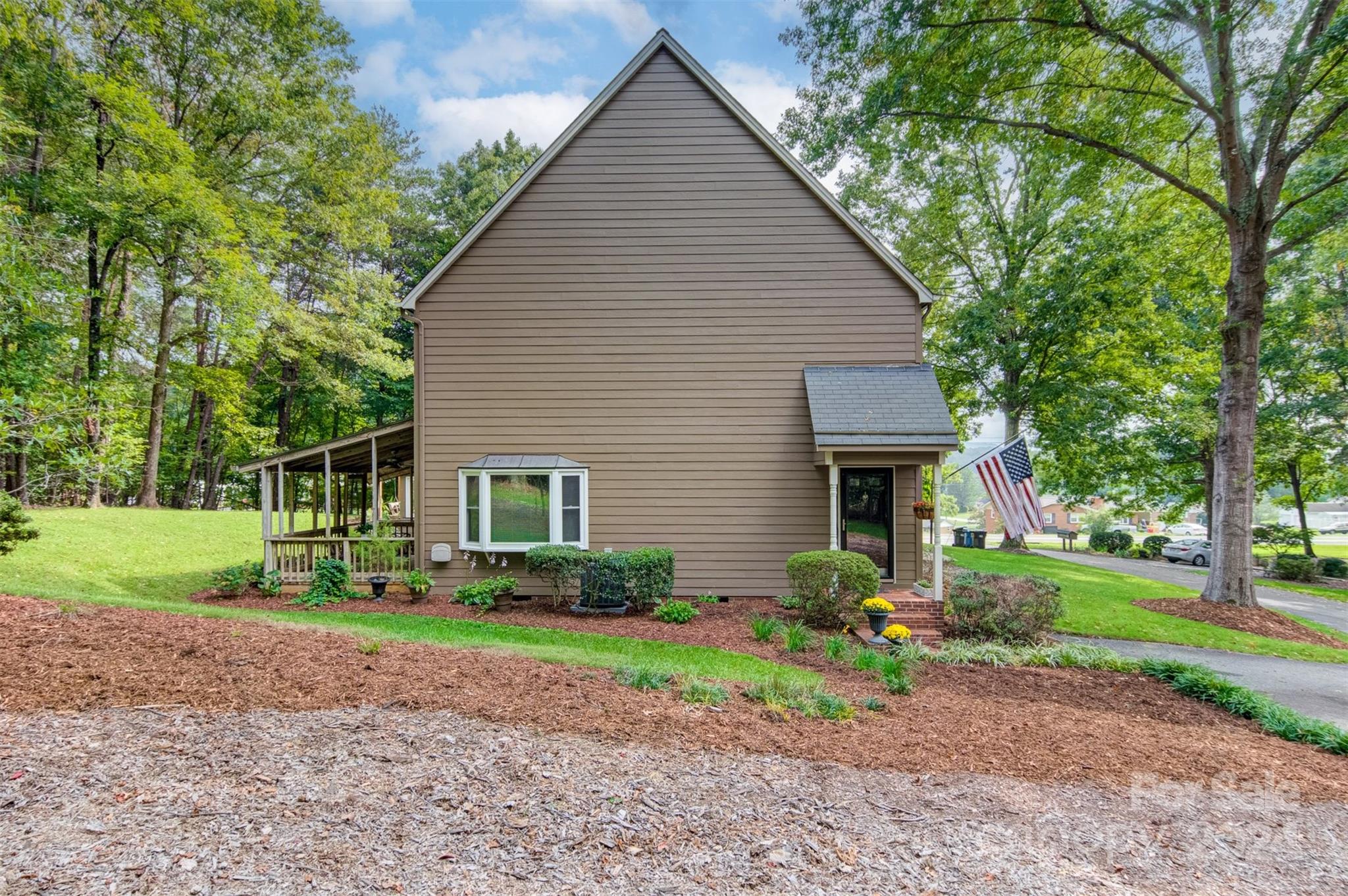 102 Shetland Court