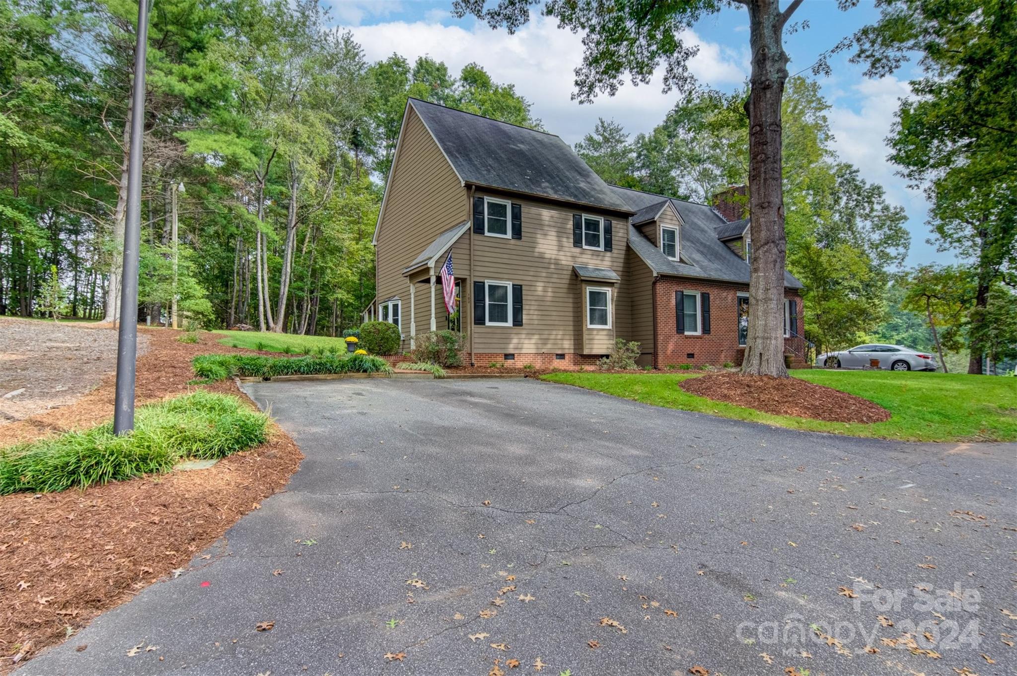 102 Shetland Court