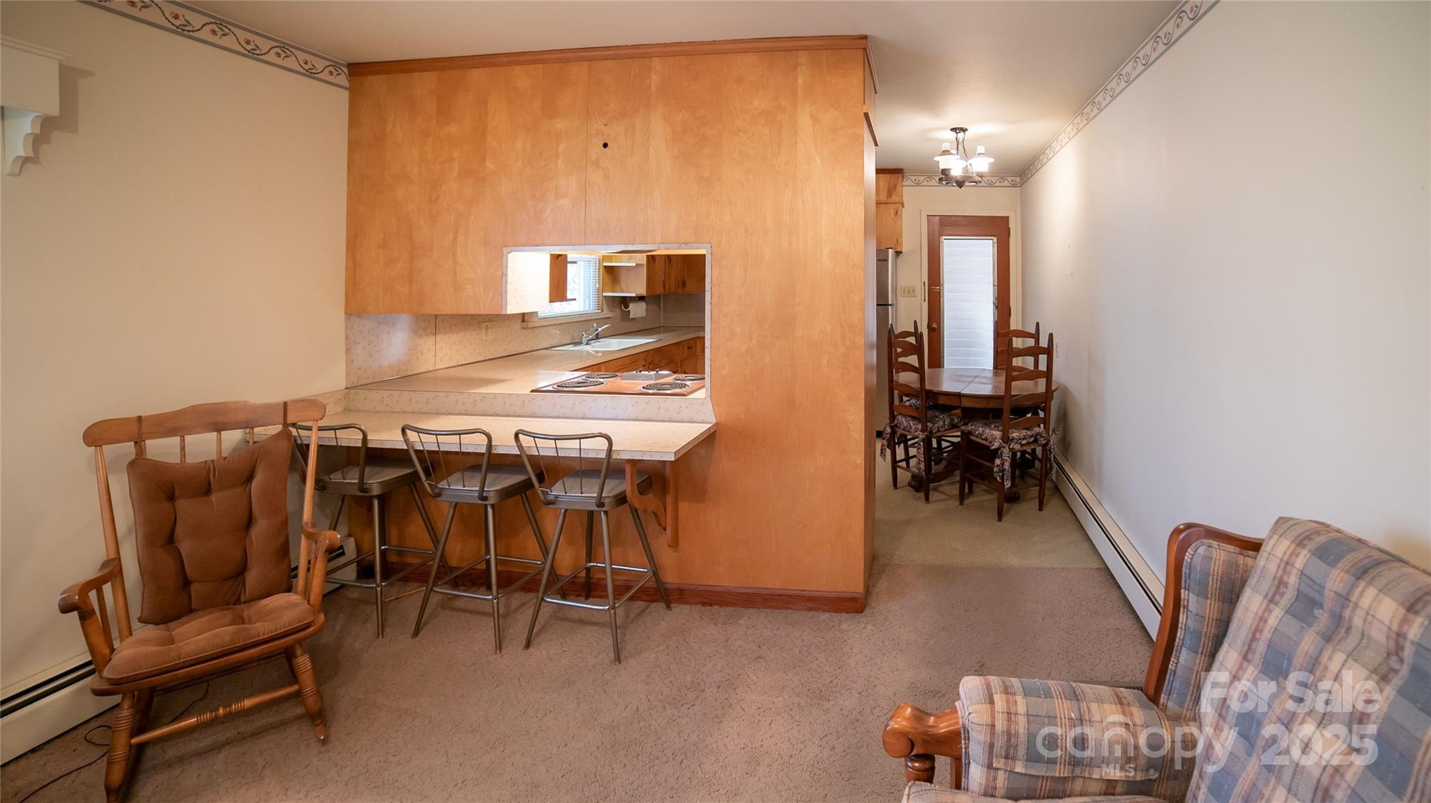 1052 Orchard Street SW
