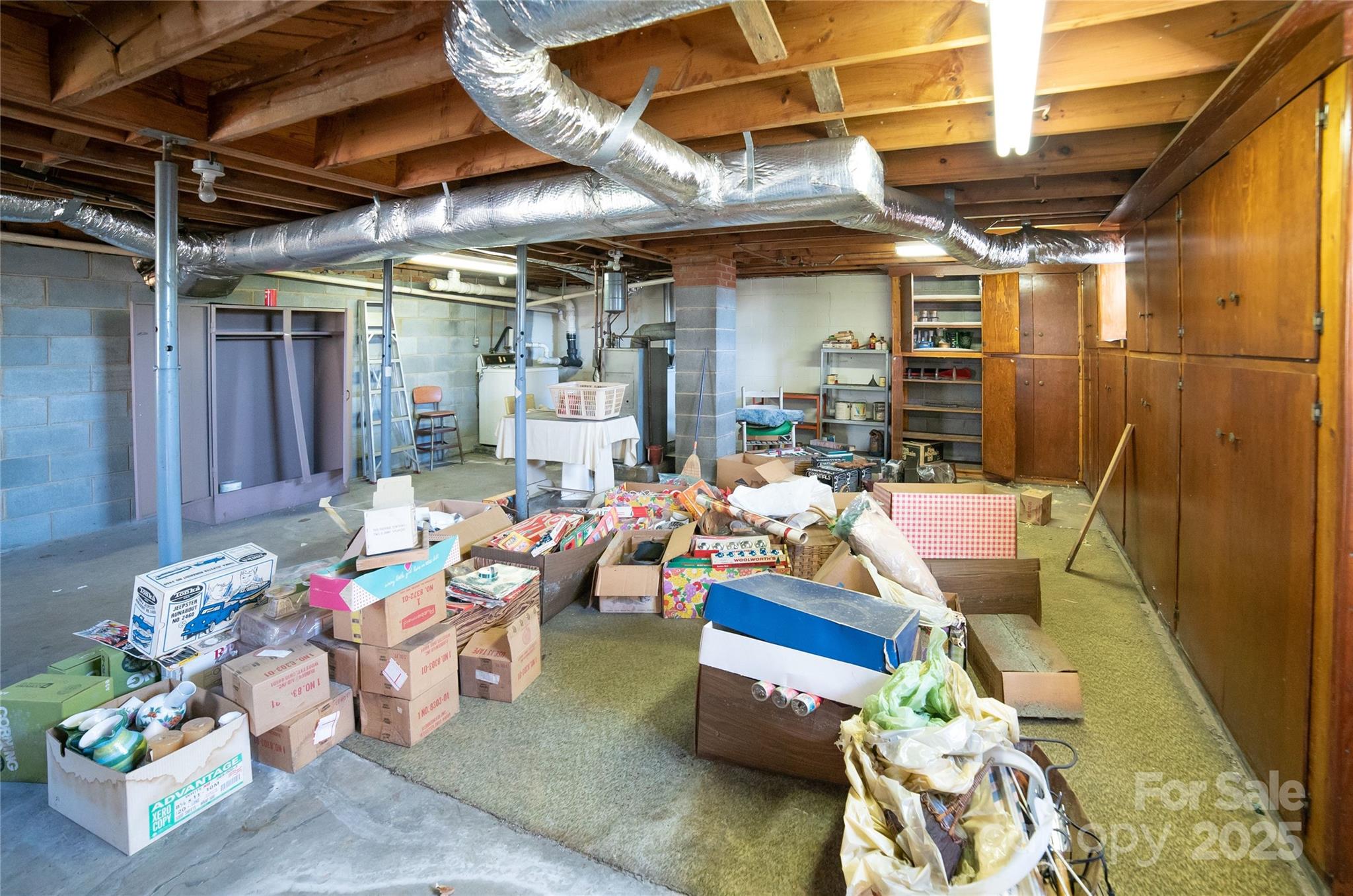 1052 Orchard Street SW