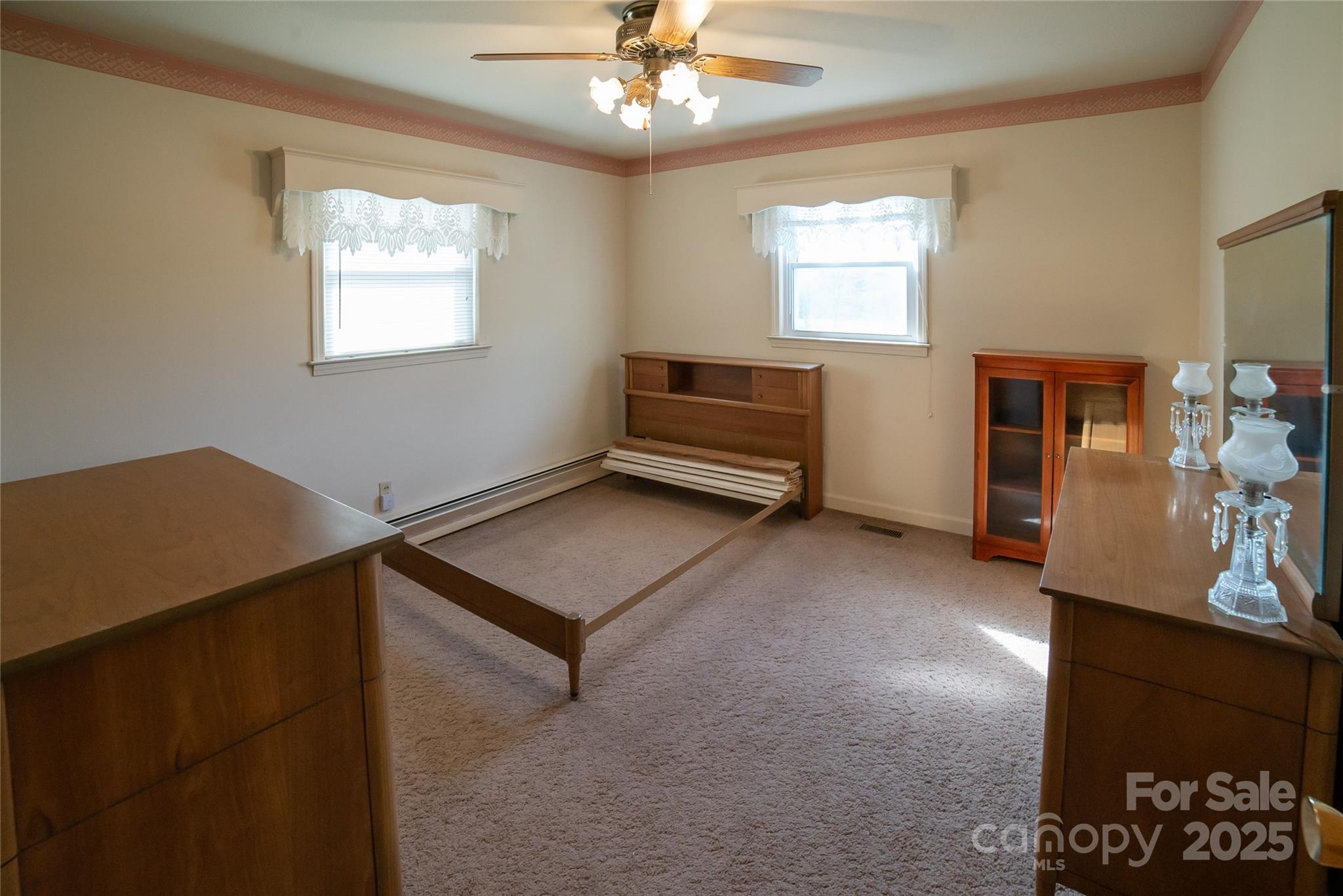 1052 Orchard Street SW