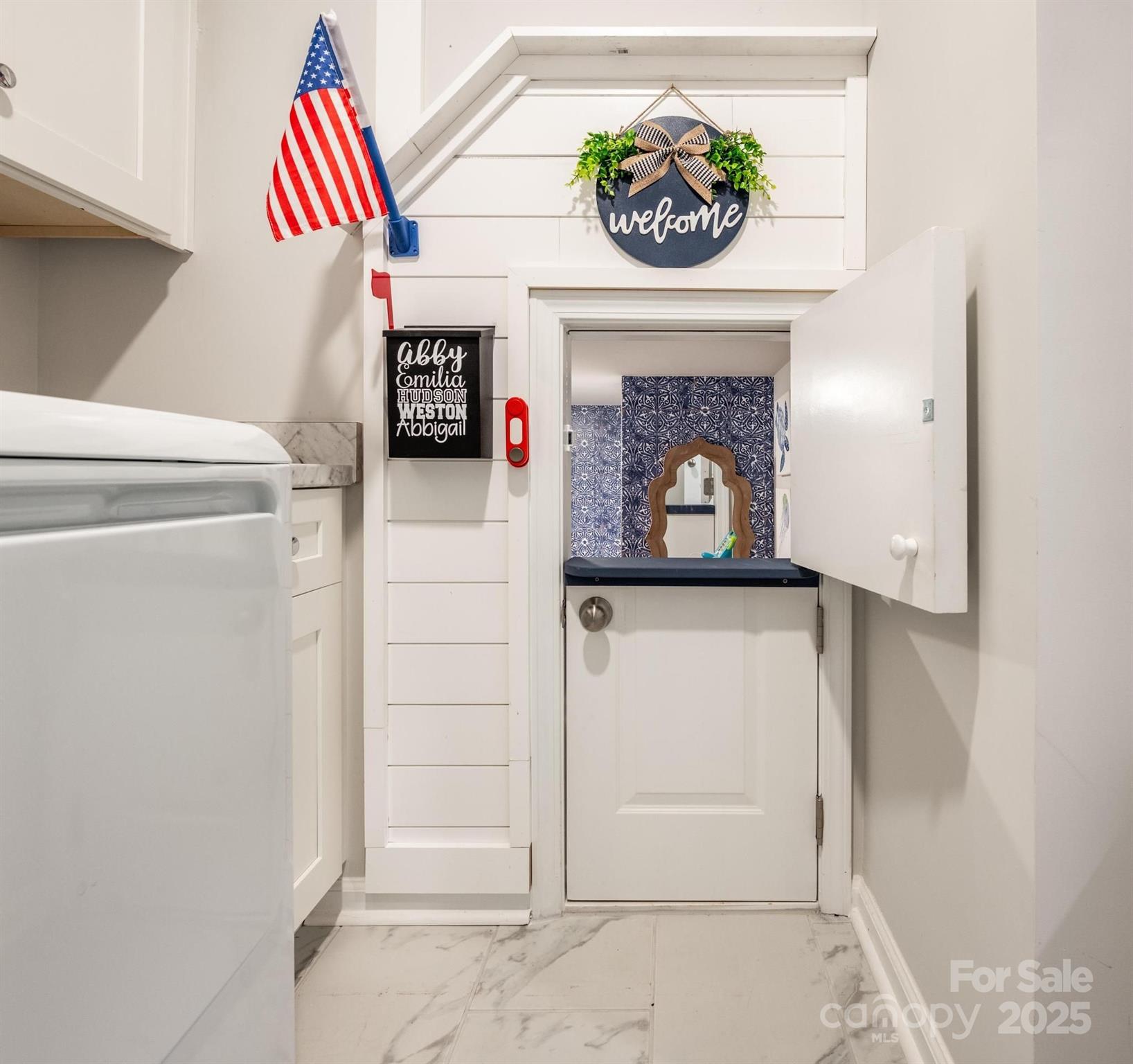 3619 Whitney Way