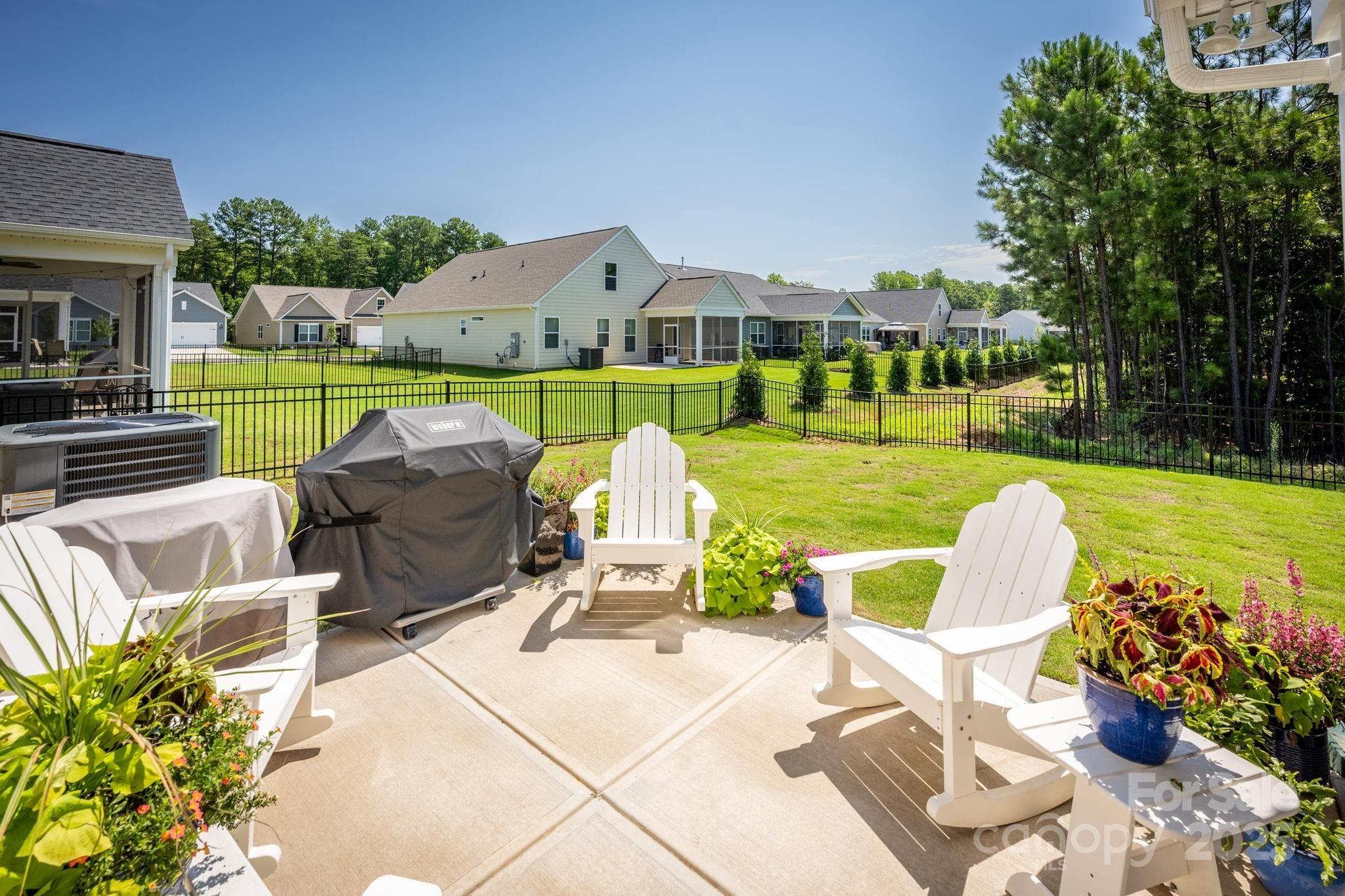 3619 Whitney Way