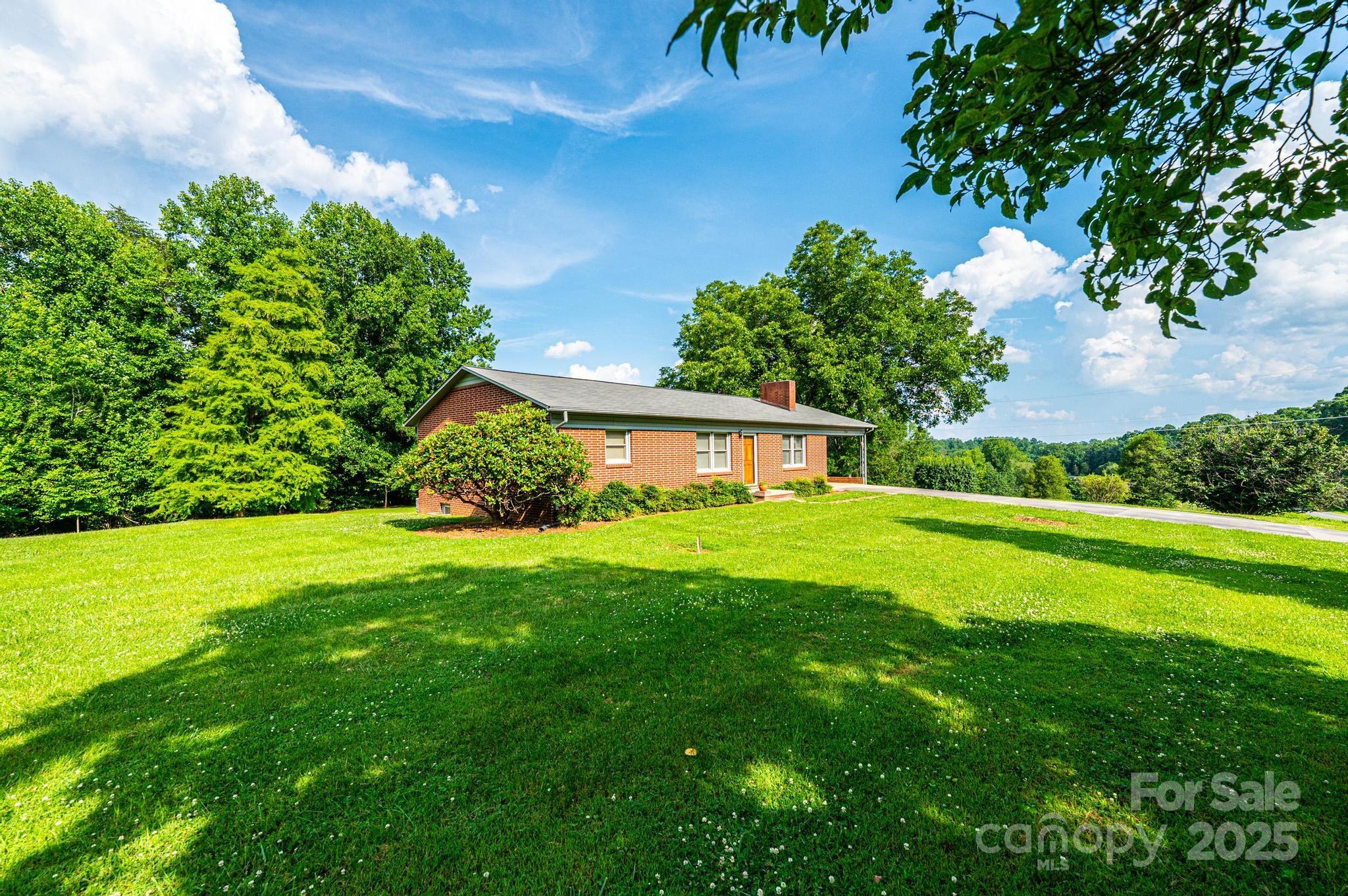 2736 Ellerwood Road SE
