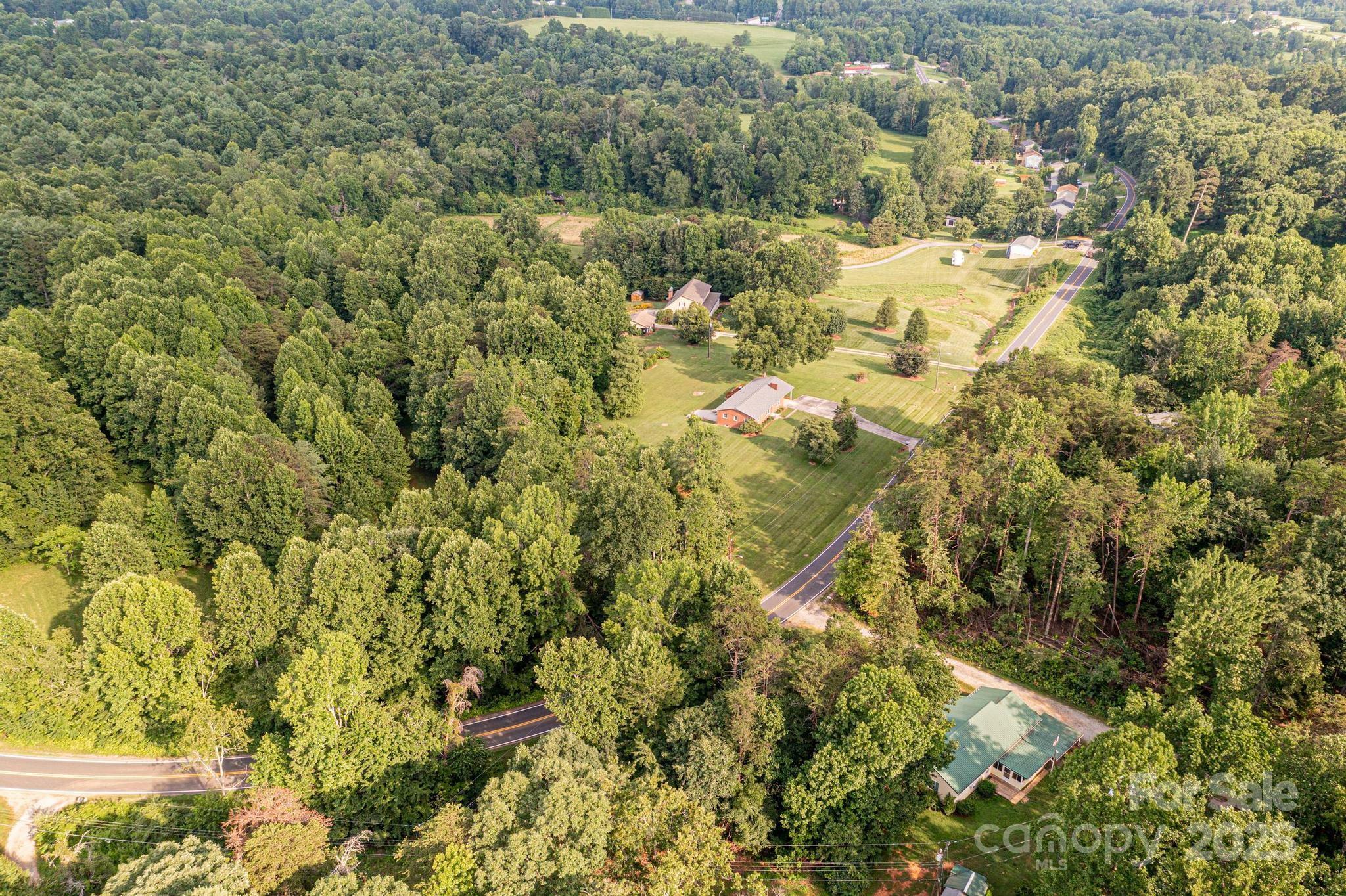 2736 Ellerwood Road SE