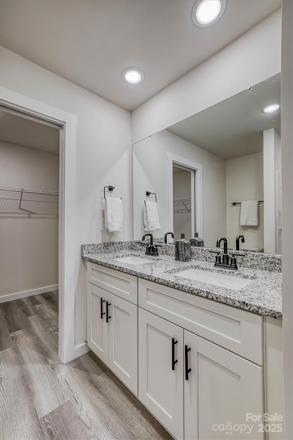 815 32nd Street NE Unit: 3