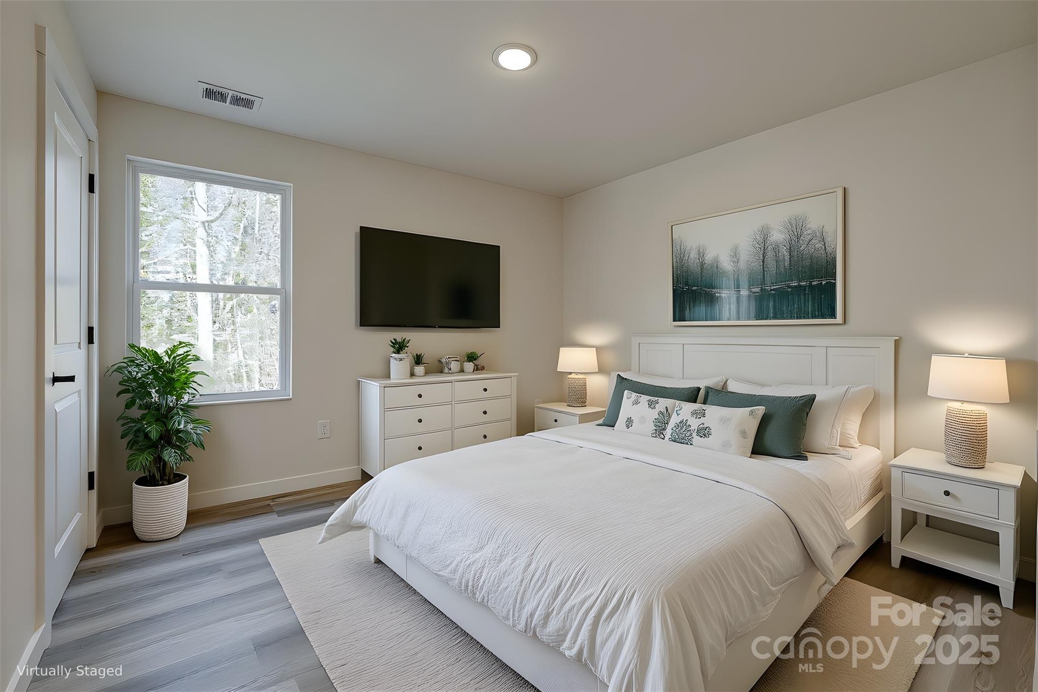 815 32nd Street NE Unit: 3