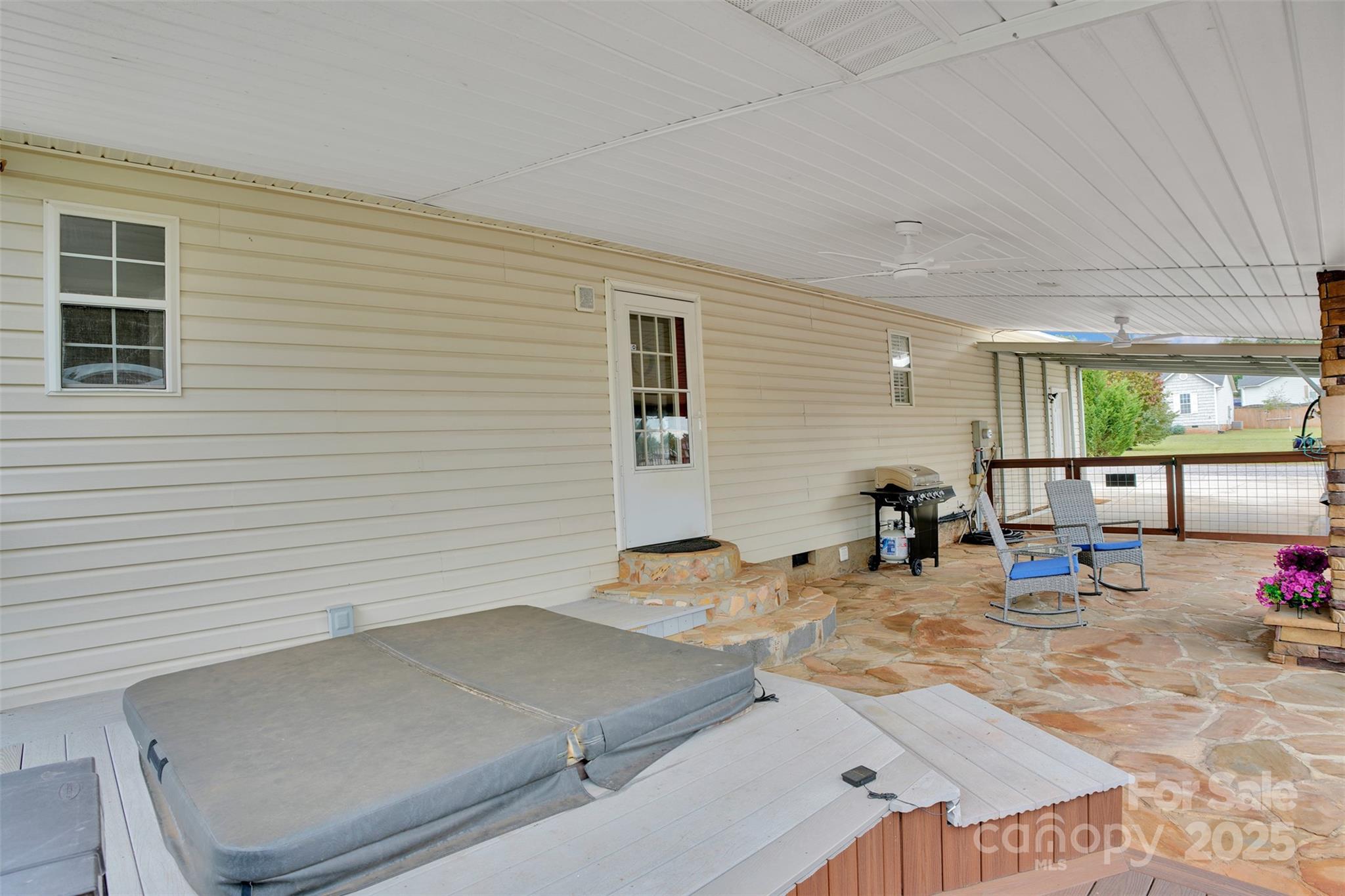 2063 Rocketts Way