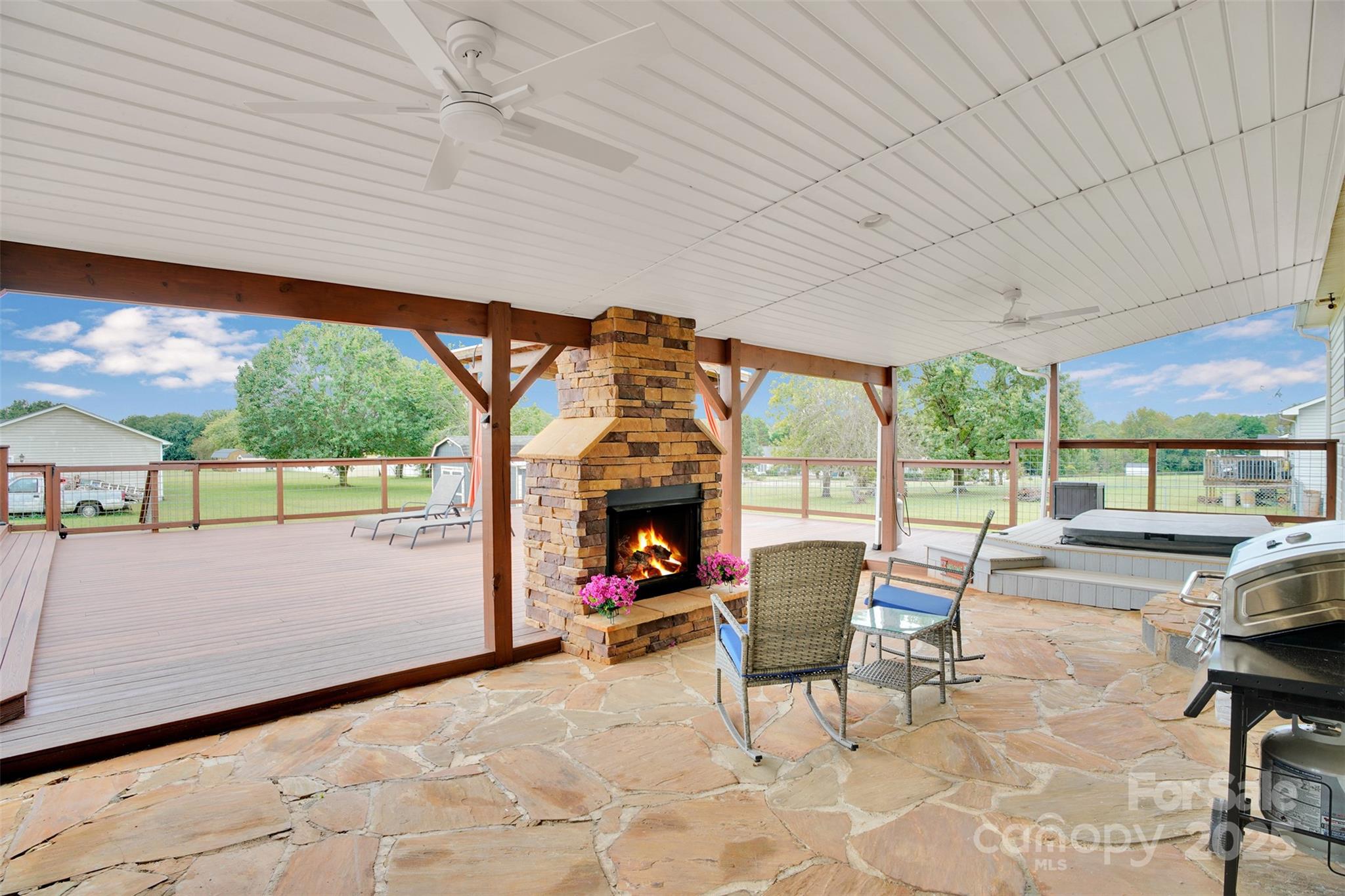 2063 Rocketts Way