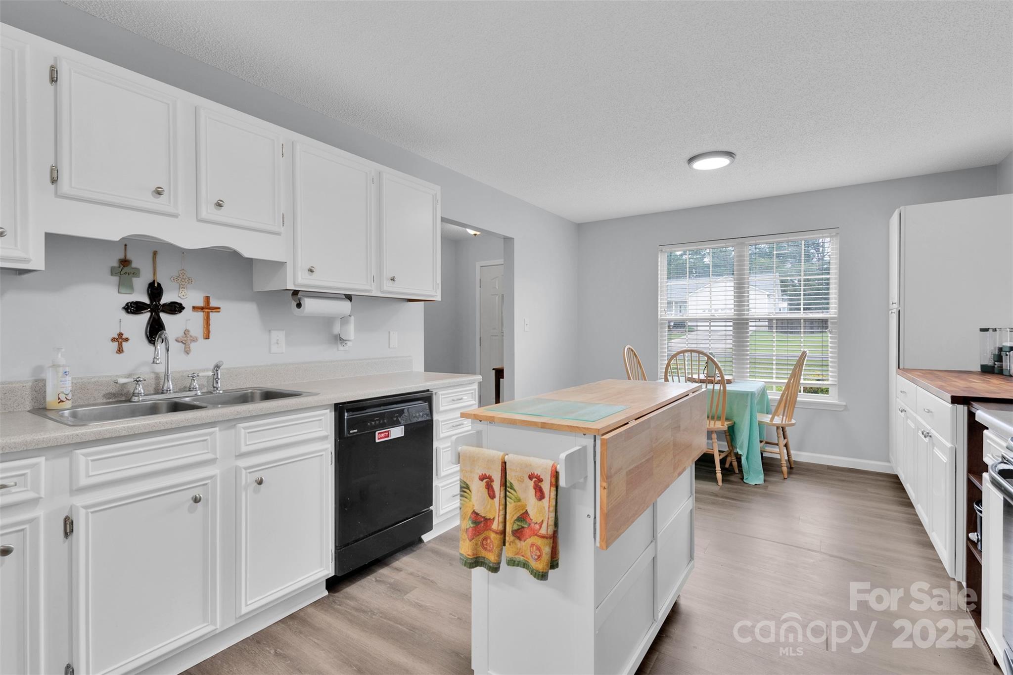 2063 Rocketts Way