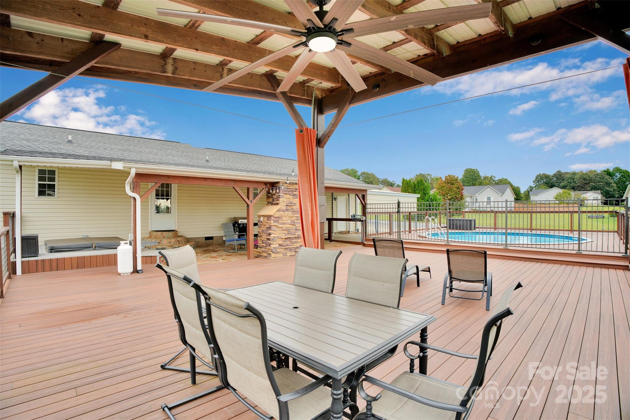 2063 Rocketts Way