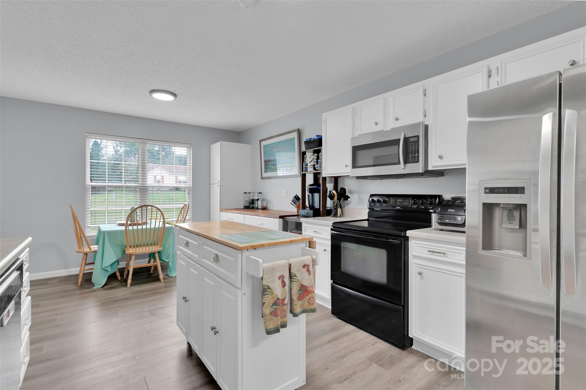 2063 Rocketts Way