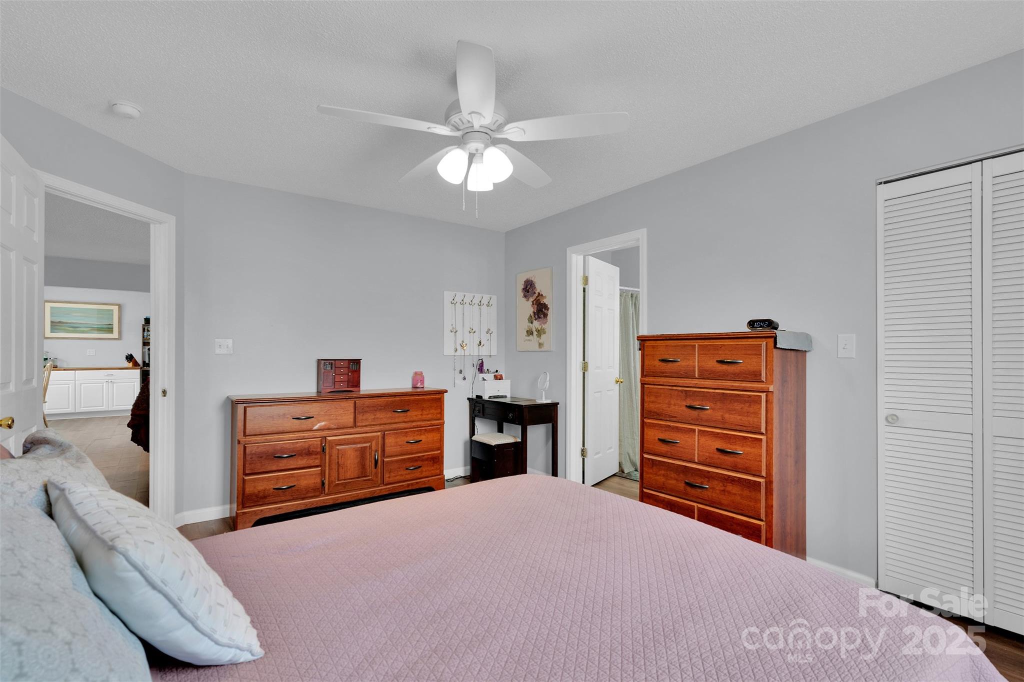 2063 Rocketts Way