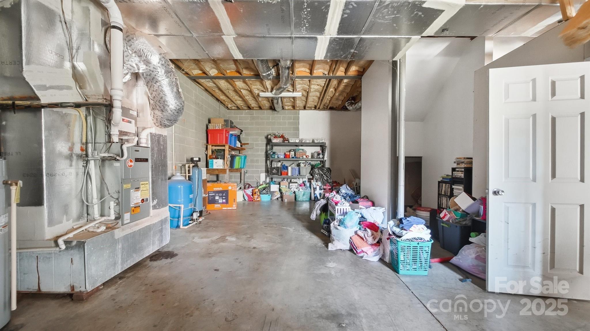 4820 29th Street Drive NE