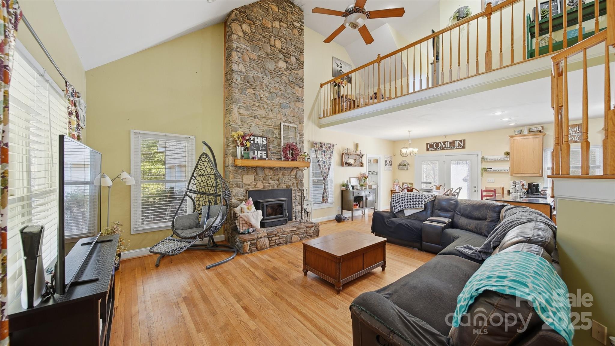 4820 29th Street Drive NE