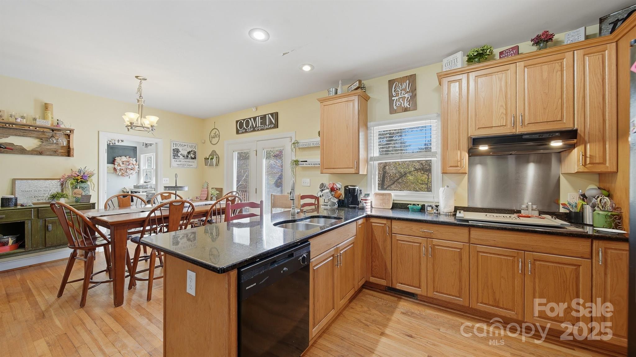 4820 29th Street Drive NE