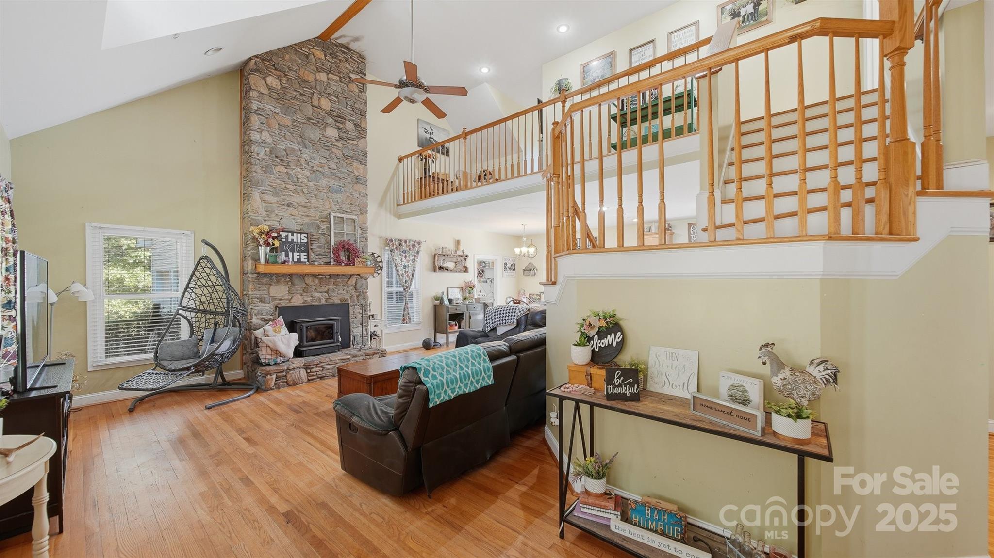 4820 29th Street Drive NE