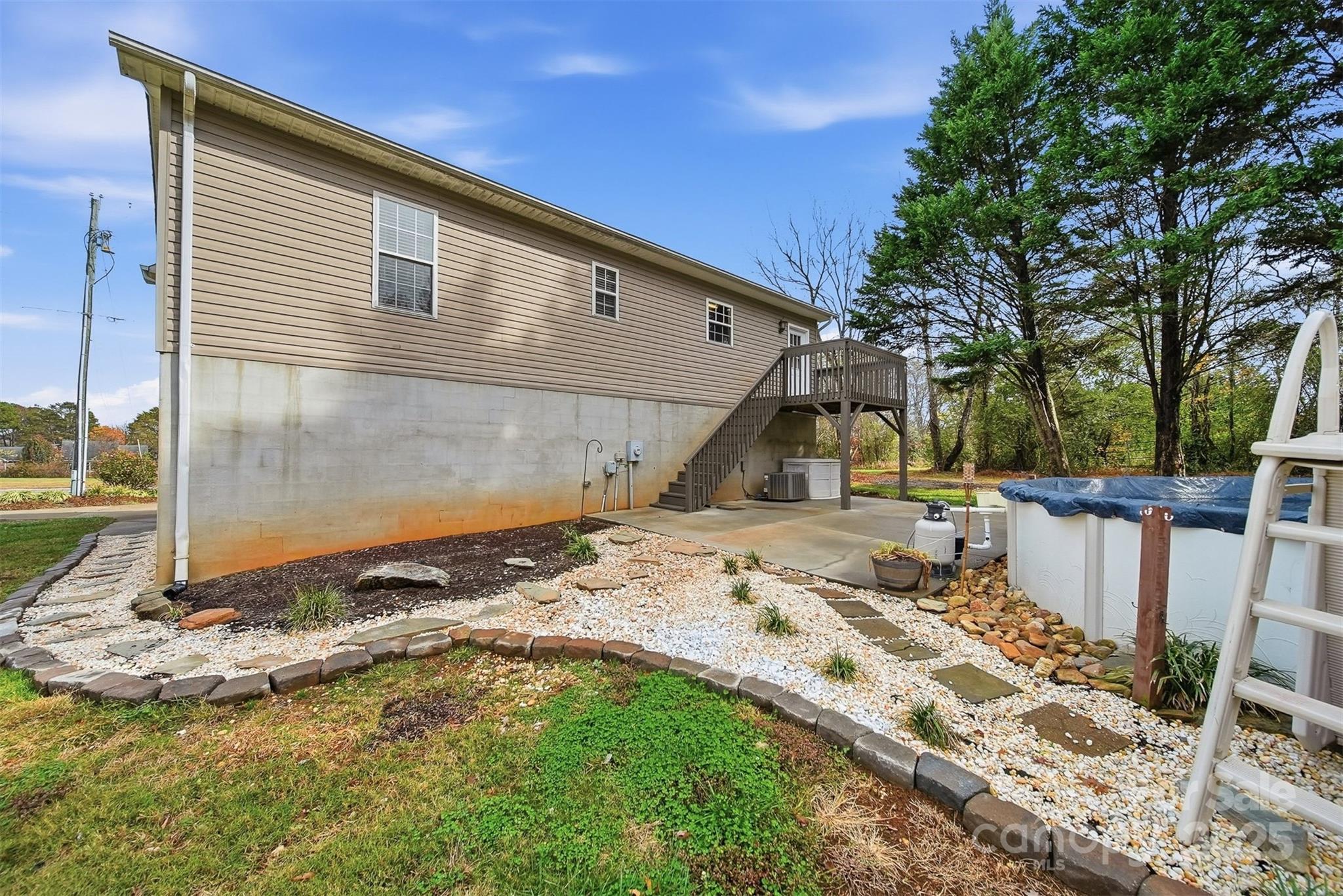 904 Pine Mountain Road