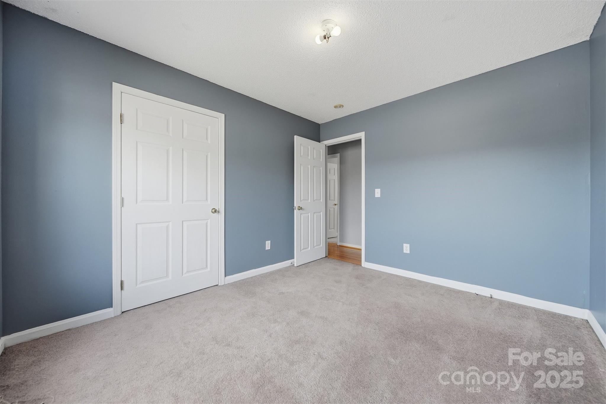 904 Pine Mountain Road